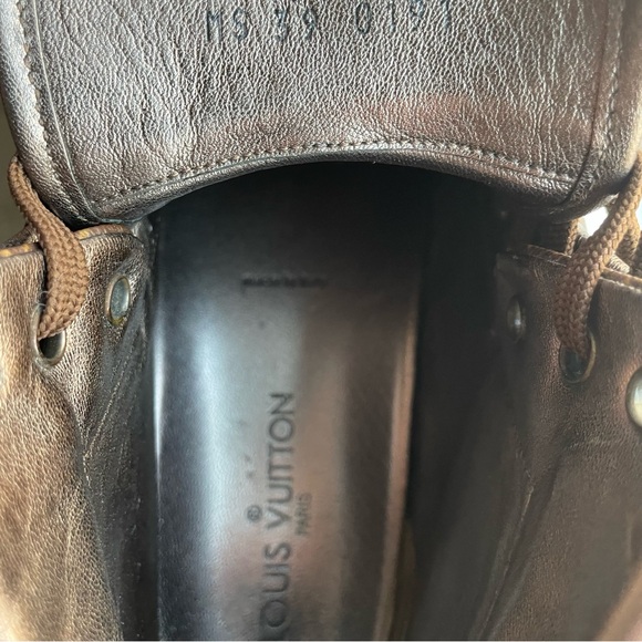 LOUIS VUITTON - FOLD OVER - Picture 14 of 14